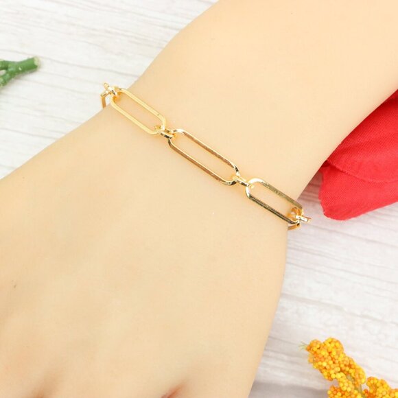 "Trendy Handmade Bracelet – A Thoughtful Gift for Girls & Women | UNVRC1572 - Picture 5 of 10